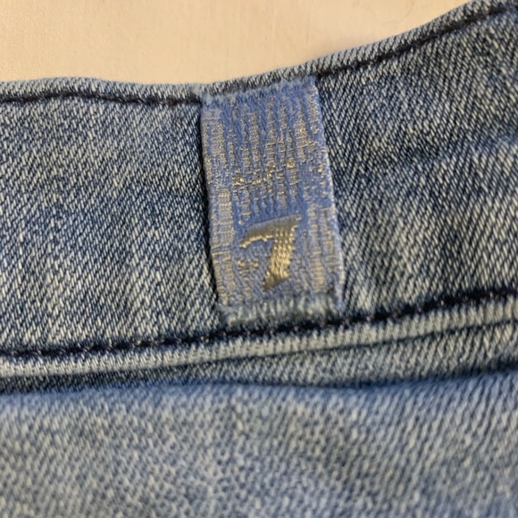 7 FOR ALL MANKIND SHORTS - Picture 4 of 8
